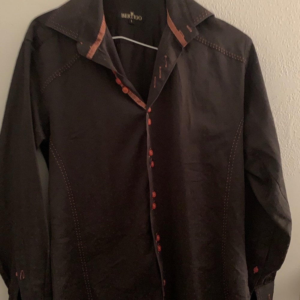 Men’s Bertigo Button Down Shirt